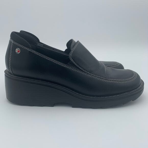 Tommy Hilfiger Classic Black Women's Loafers Size 7 - Picture 4 of 9